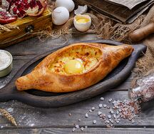 Хачапури по-аджарски