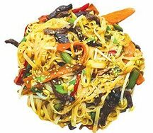 Фо сао рисовая лапша с морепродуктами