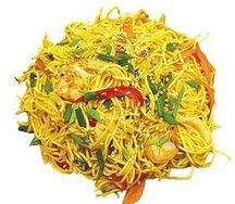 Ми сао яичная лапша с морепродуктами