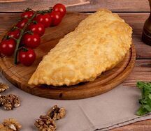 Чебурек с грузинскими сырами