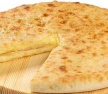 Осетинский пирог с картофелем и сыром