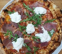 Парма и Страчателла