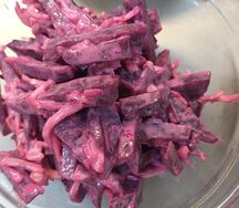 Салат свекольный с сыром
