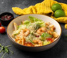 Салат Цезарь с креветкой