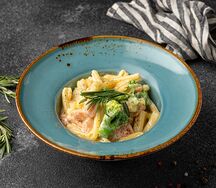 Казаречче с лососем