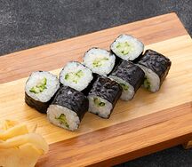 Ролл с огурцом