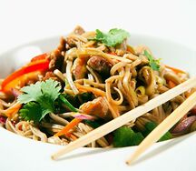Лапша удон с овощами
