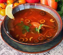 Солянка мясная