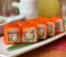 Ролл Калифорния с креветкой