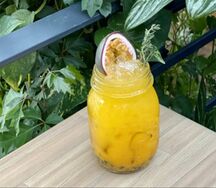 Домашний лимонад Манго маракуйя