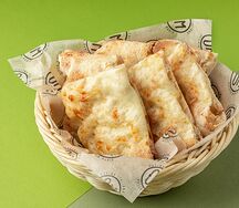 Фокачча на римском тесте с моцареллой