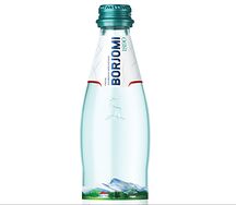 Боржоми в стекле с газом