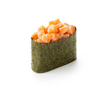 Острые суши с лососем