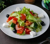 Салат греческий