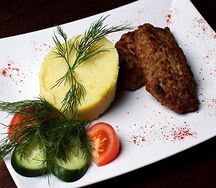 Котлета домашняя с пюре