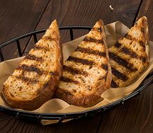 Чесночный бездрожжевой хлеб