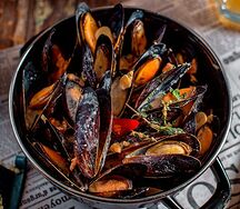 Мидии в сливочном соусе