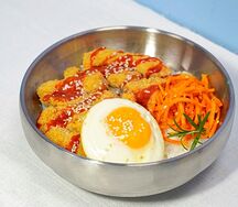 Рис со свининой в кисло-сладком соусе