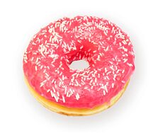 Донат клубничный