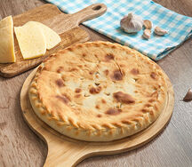 Осетинский пирог с сыром и картофелем