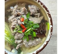 Лапша в бульоне