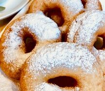 Утро с пышечной классикой