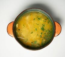 Куриный суп с домашней лапшой