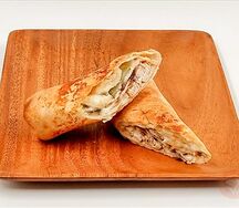 Тортилья из печи с курицей и грибами