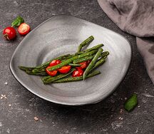 Жареная стручковая фасоль с томатами черри