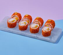 Ролл с курицей и манго