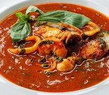 Суп с морепродуктами