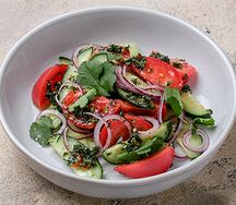 Овощной салат по-грузински