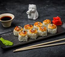 Цезарь-ролл с креветкой