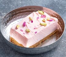 Rose cheesecake thandai