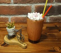 Клубничный коктейль