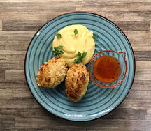 Котлеты Пожарские с картофельным пюре