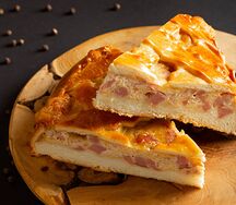 Пирог с ветчиной и сыром