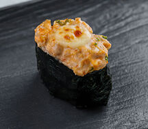 Запеченные суши Тунец