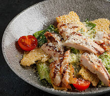 Цезарь с цыпленком