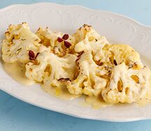 Цветная капуста с сырным соусом