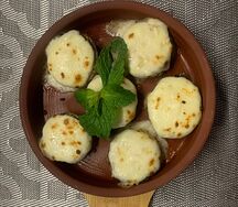 Шампиньоны по-царски