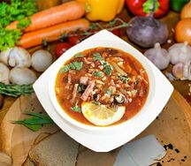 Солянка мясная