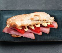 Панини с ветчиной и сыром