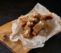 Гренки с чесноком и сыром
