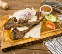 Баранина на углях