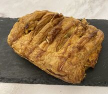 Слойка кленовая с орехом