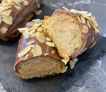 Эклер Сникерс