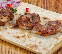 Шашлык из бараньих яблочек