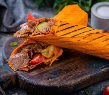 Шаурма в сырном лаваше