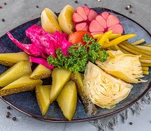 Соленья ассорти